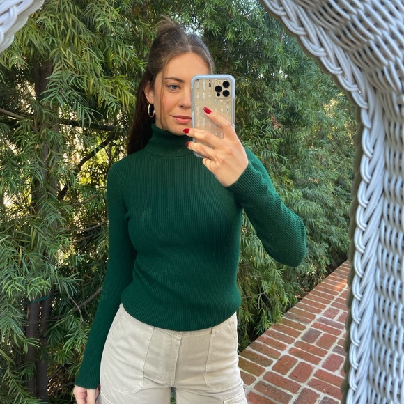 Zara Sweaters - Green knit turtleneck sz s